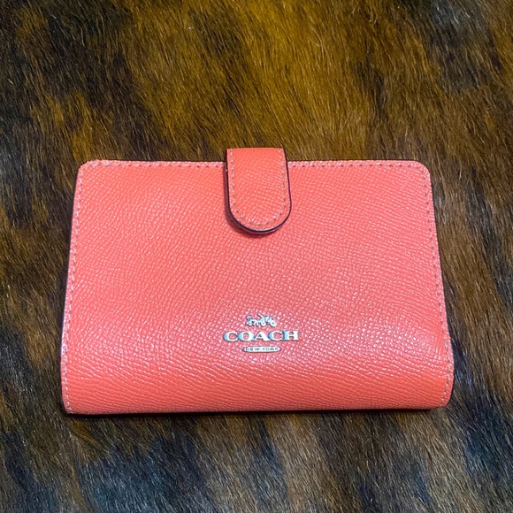 Coach Handbags - Small Coach Wallet